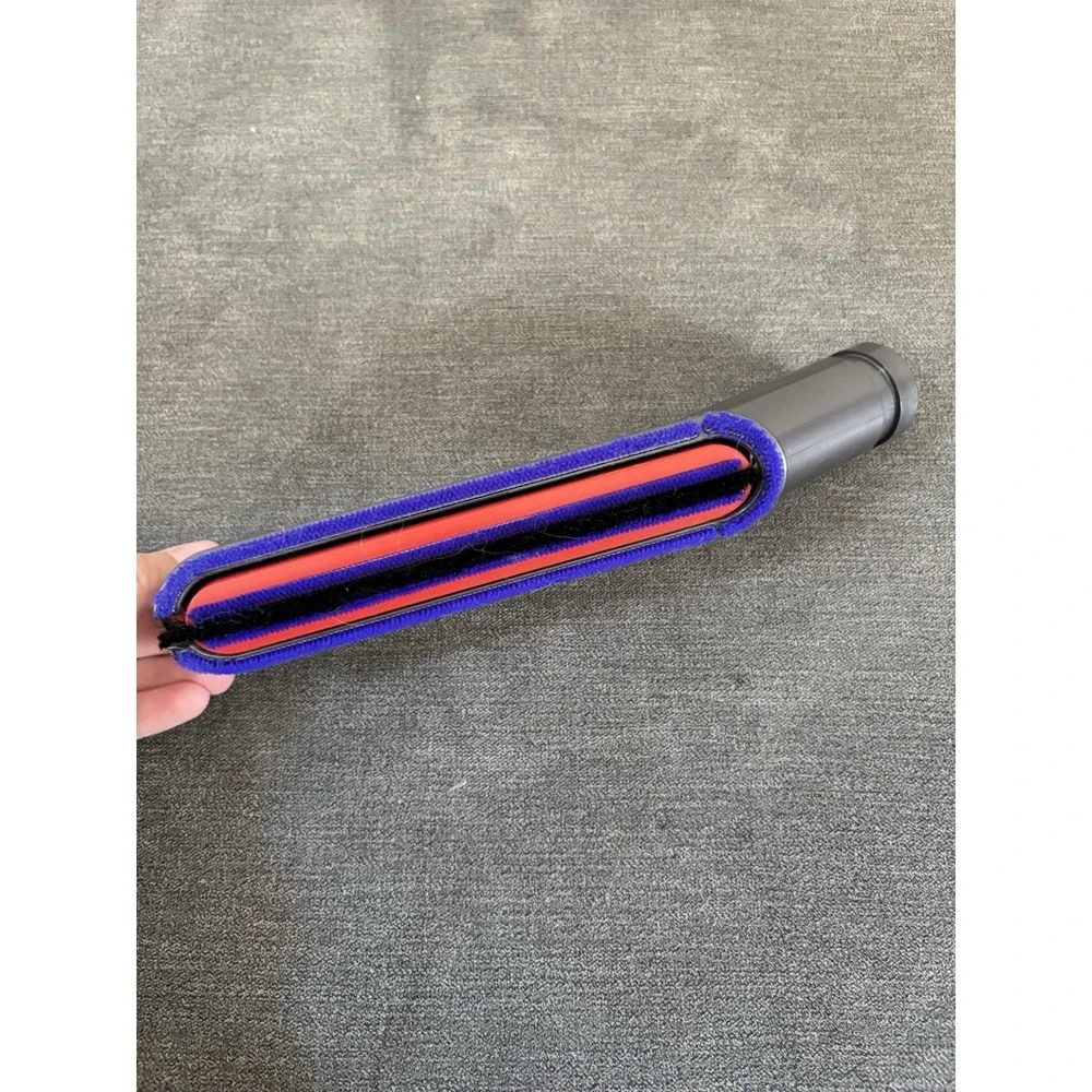 Dyson Carbon Fiber Soft Dusting Brush Genuine OEM Vacuum Cleaner Attachment